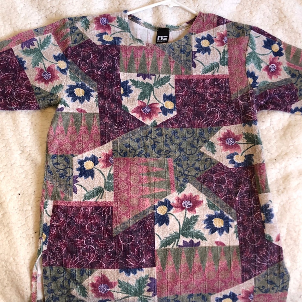 Vintage Basic Editions Tapestry Top - image 2